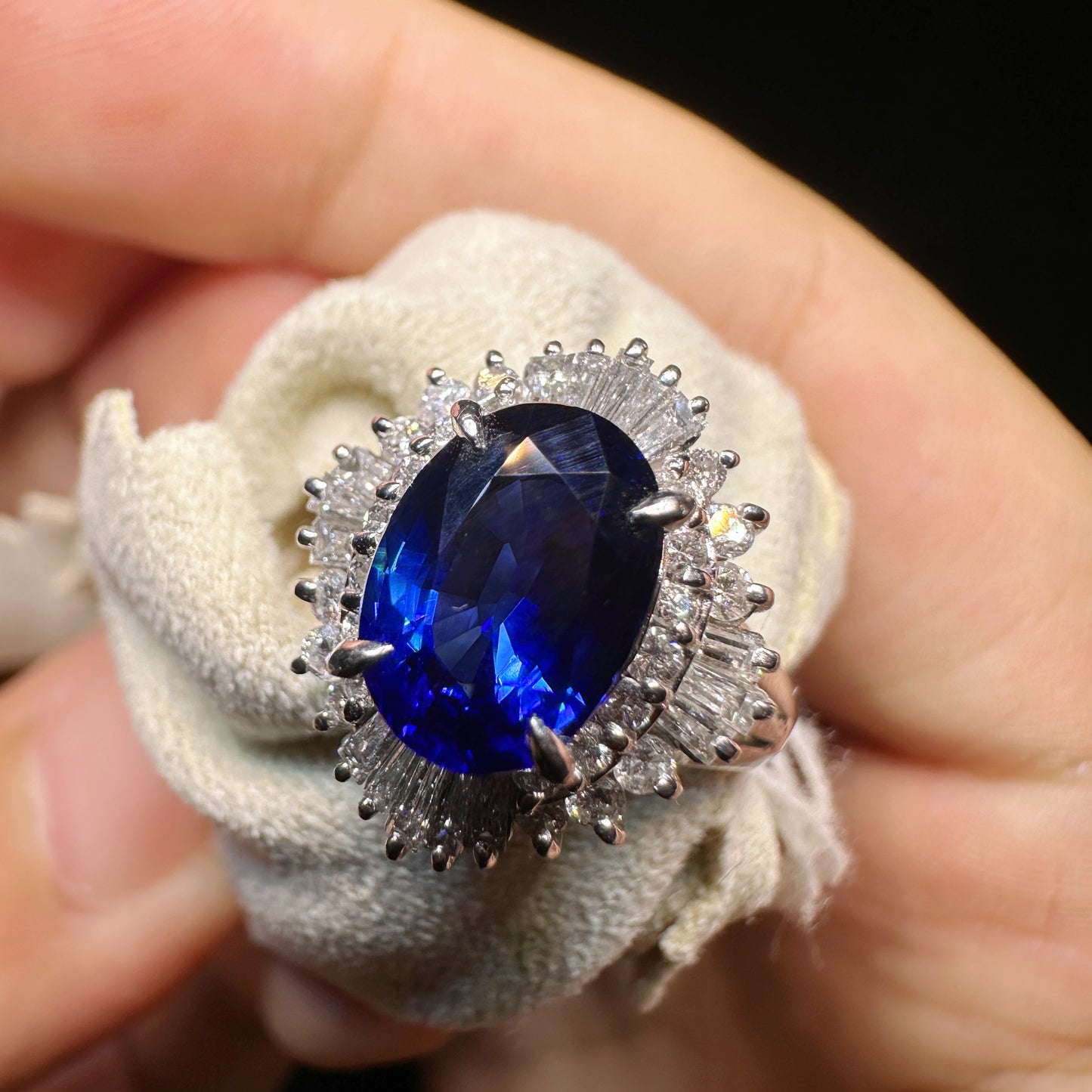 PT900 Platinum Sapphire and Diamond Halo Ring|2.15ct Royal Blue Sapphire + 0.63ct Diamonds|Vintage Japanese Fine Jewelry