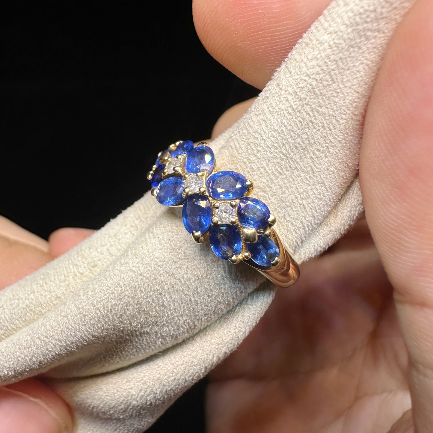 Vintage K18 Gold Sapphire and Diamond Ring|2.00ct Blue Sapphires + 0.09ct Diamonds|Japanese Estate Jewelry