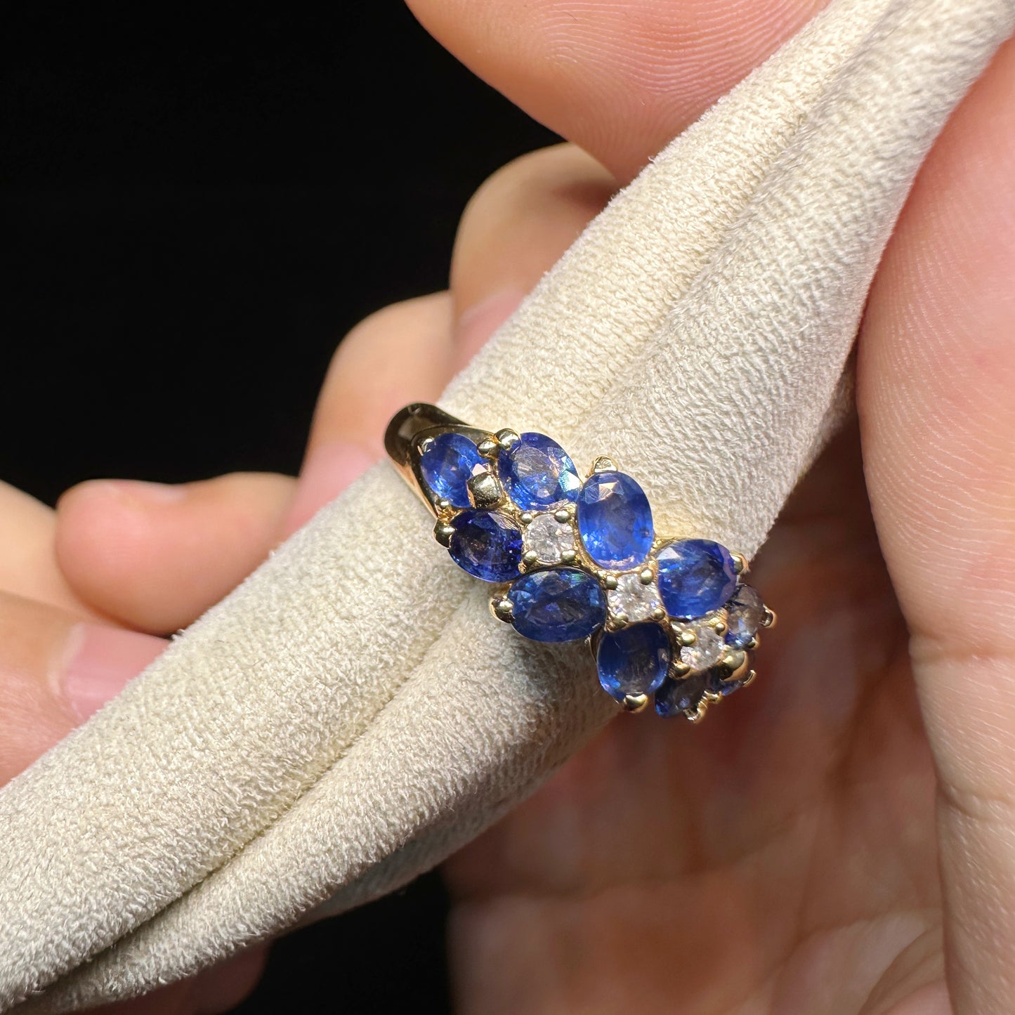 Vintage K18 Gold Sapphire and Diamond Ring|2.00ct Blue Sapphires + 0.09ct Diamonds|Japanese Estate Jewelry
