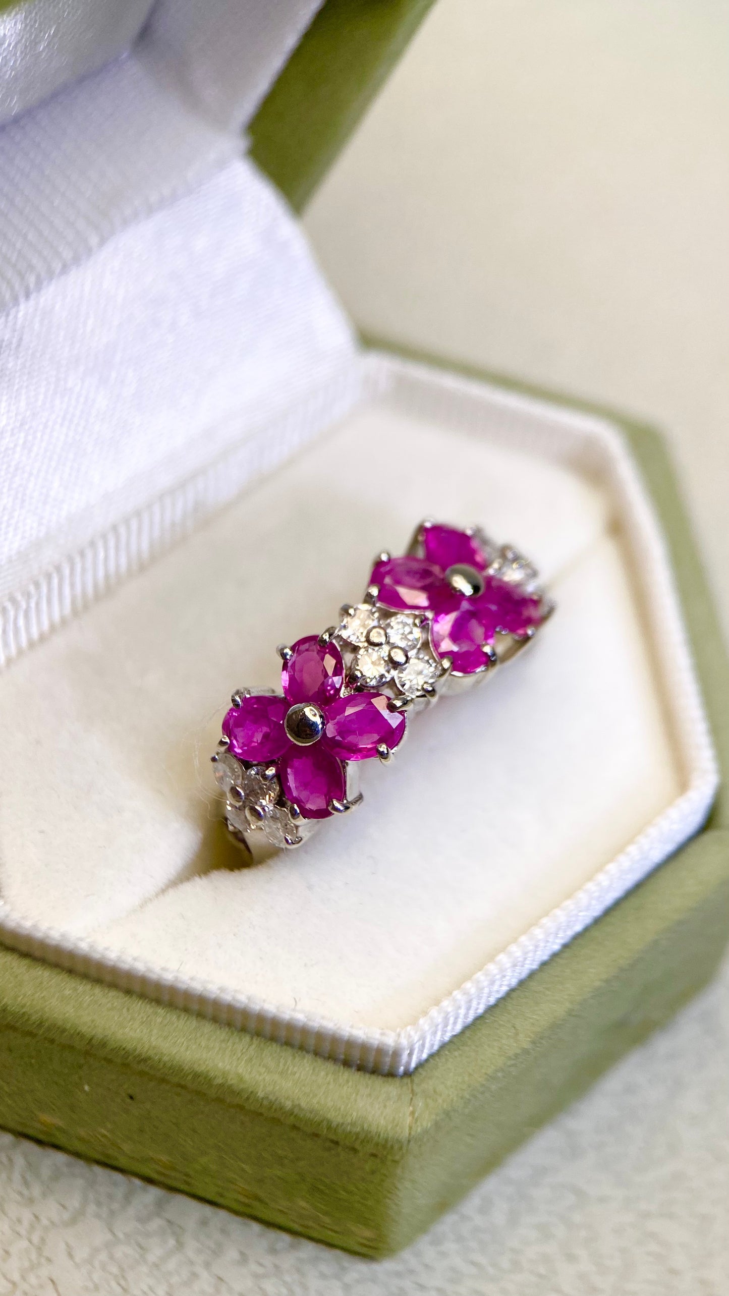 Pt900プラチナ&ダイヤモンドリング|ダイヤモンド0.308ct/0.10ct|日本製ヴィンテージエステートジュエリー