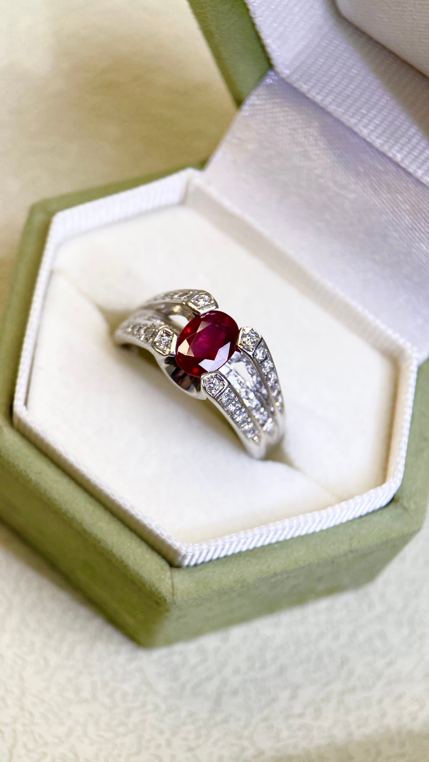 Pt900 Platinum&Ruby and Diamond Ring | Ruby 1.01ct | Diamond 0.26ct | Burma-Pigeon Blood | Japanese Vintage Estate Jewelry