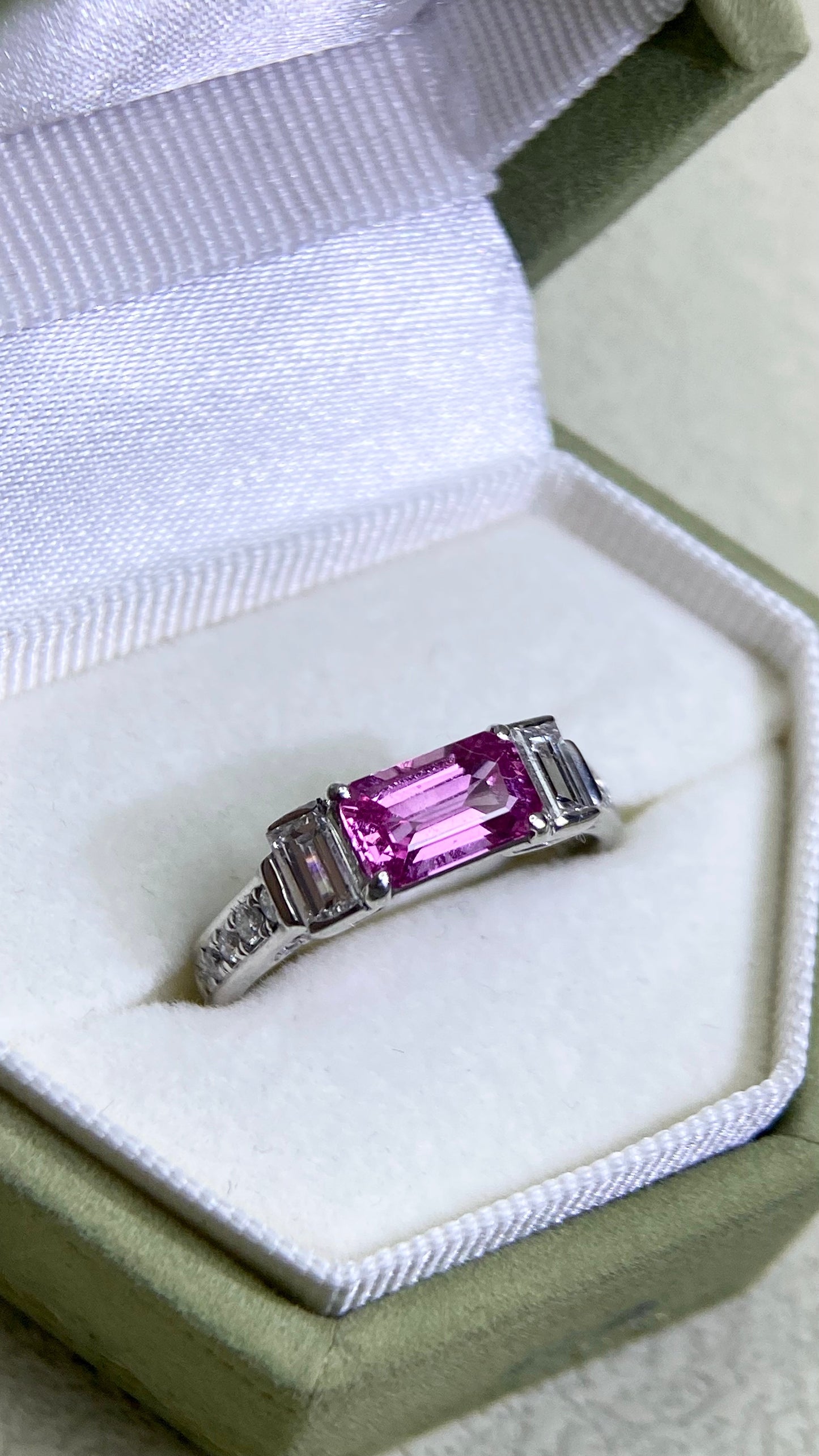 Pt900 Platinum&Pink Sapphire and Diamond Ring | Sapphire 1.234ct | Diamond 0.65ct | Japanese Vintage Estate Jewelry-AGPB
