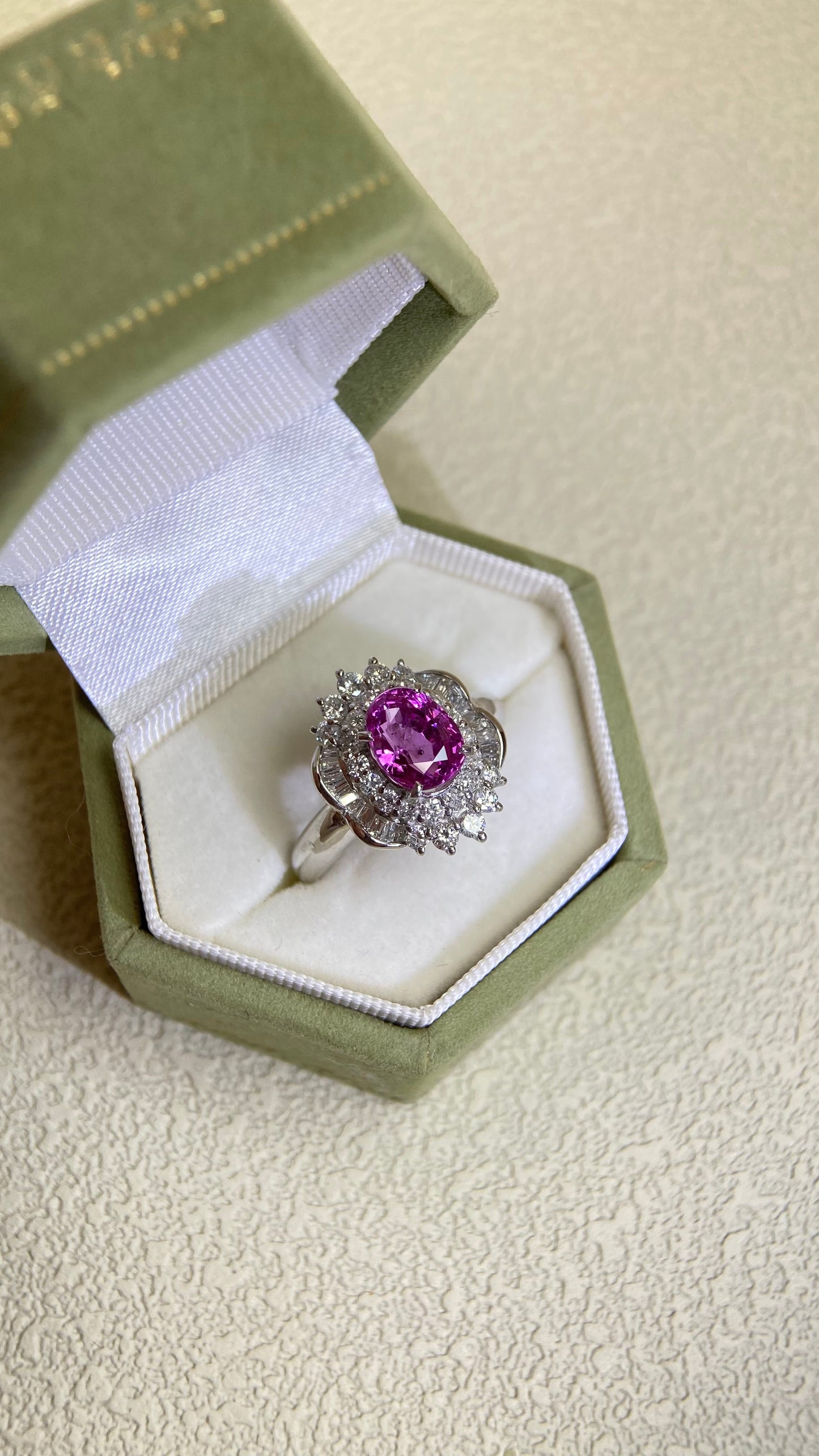 Pt900 Platinum&Violet Sapphire and Diamond Ring | Violet Sapphire 2.11ct | Diamond 0.82ct | No Heat | Japanese Vintage Estate Jewelry-BHFI