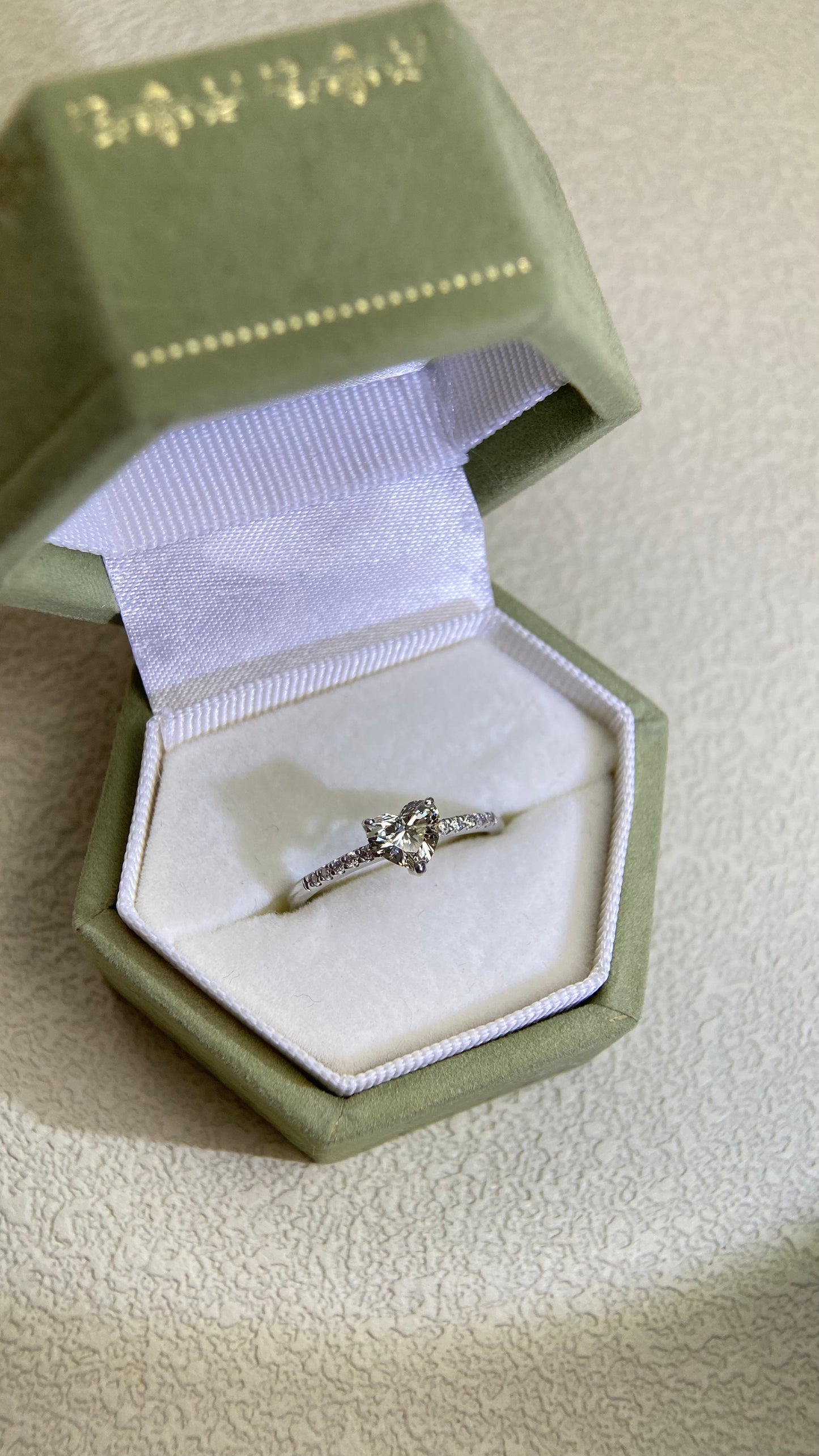 Pt900プラチナ&ダイヤモンドリング|ダイヤモンド0.490ct/0.05ct|M-VS1|日本製ヴィンテージエステートジュエリー-BEHK