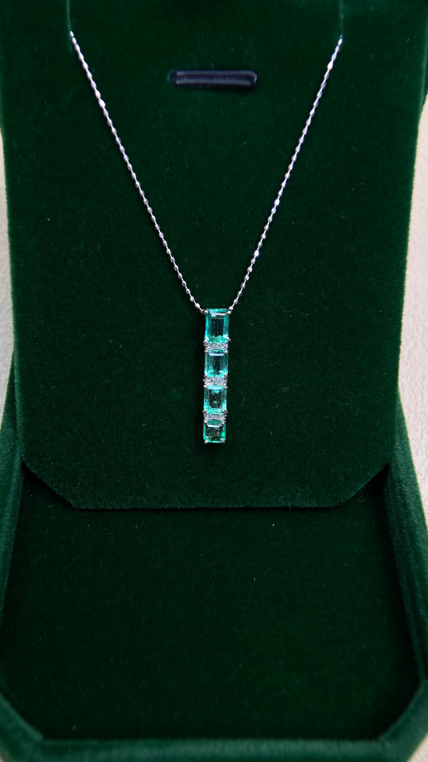K18 White Gold&Emerald&Diamond Necklace| Emeralds: 1.18ct|Diamonds:0.07ct|Japanese Vintage Estate Jewelry -BBJM
