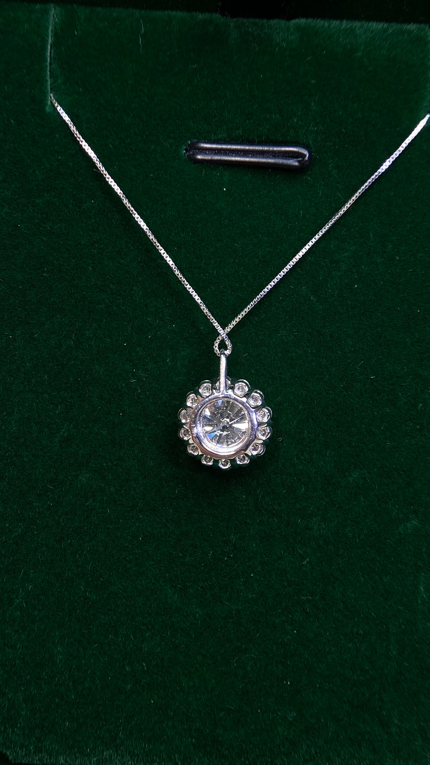 Pt900 platinum/Pt850 platinum&Diamond Necklace| Diamond:1.329ct|Diamonds:0.28ct | Japanese Vintage Estate Jewelry -BSDH2864