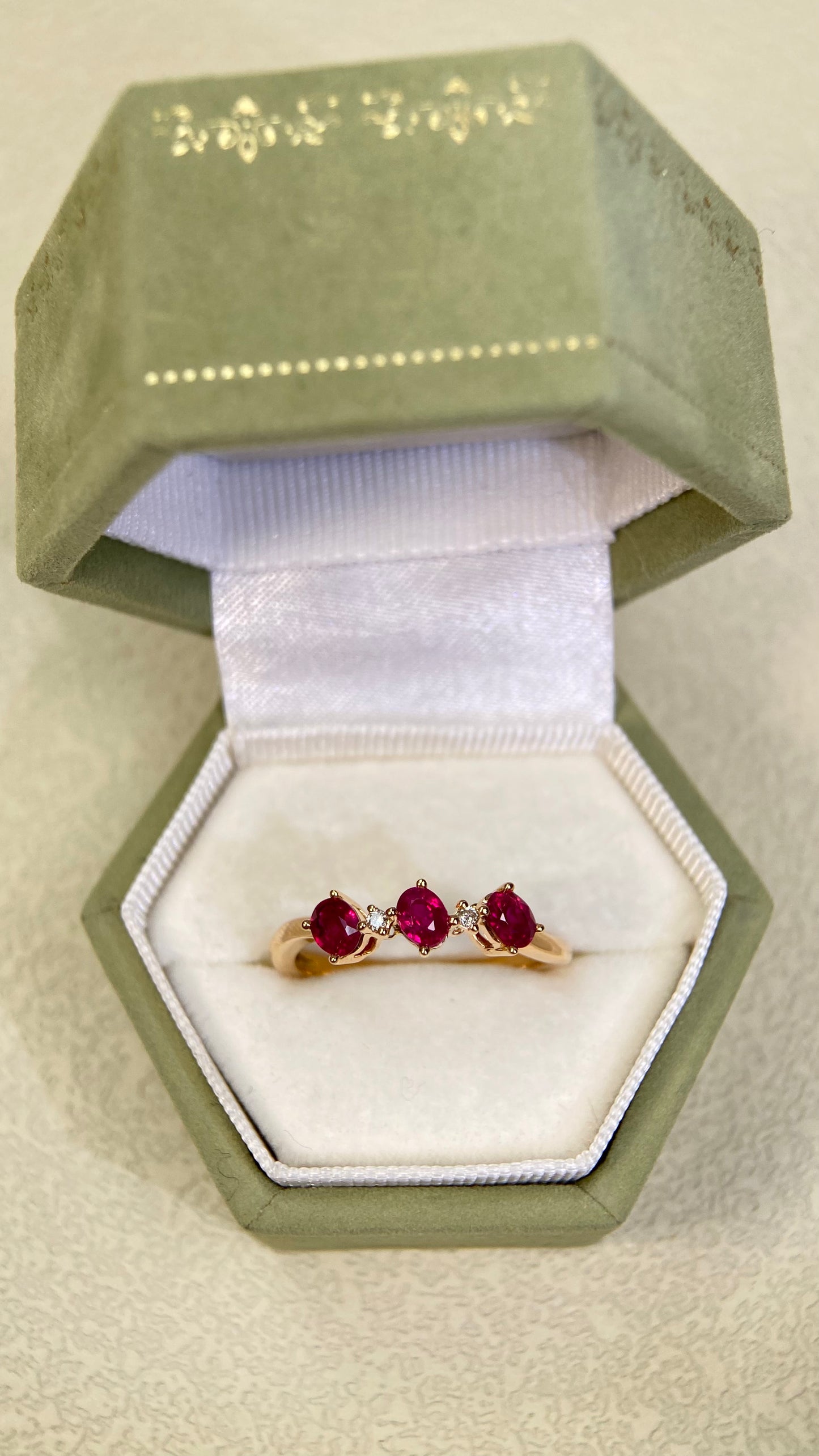 K18 Gold&Ruby&Diamond Ring| Rubies:0.60ct|Diamonds:0.02ct | Japanese Vintage Estate Jewelry -BSGS2994
