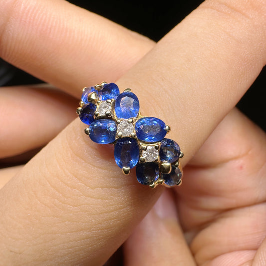 Vintage K18 Gold Sapphire and Diamond Ring｜2.00ct Blue Sapphires + 0.09ct Diamonds｜Japanese Estate Jewelry