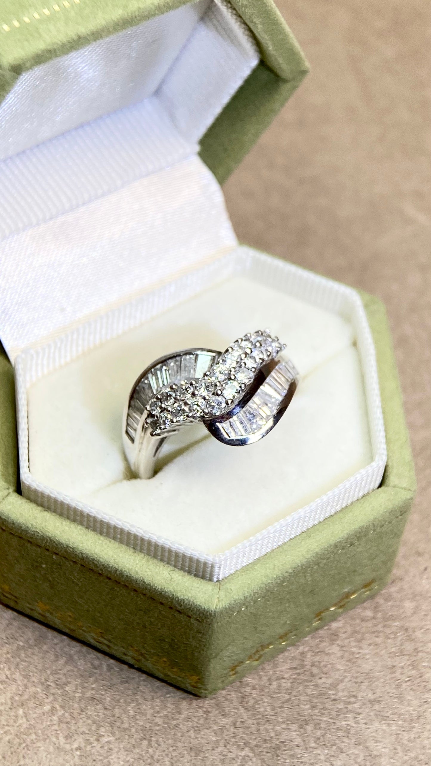 Pt900プラチナ＆ダイヤモンドリング｜ダイヤモンド1.10ct｜日本製ヴィンテージエステートジュエリー