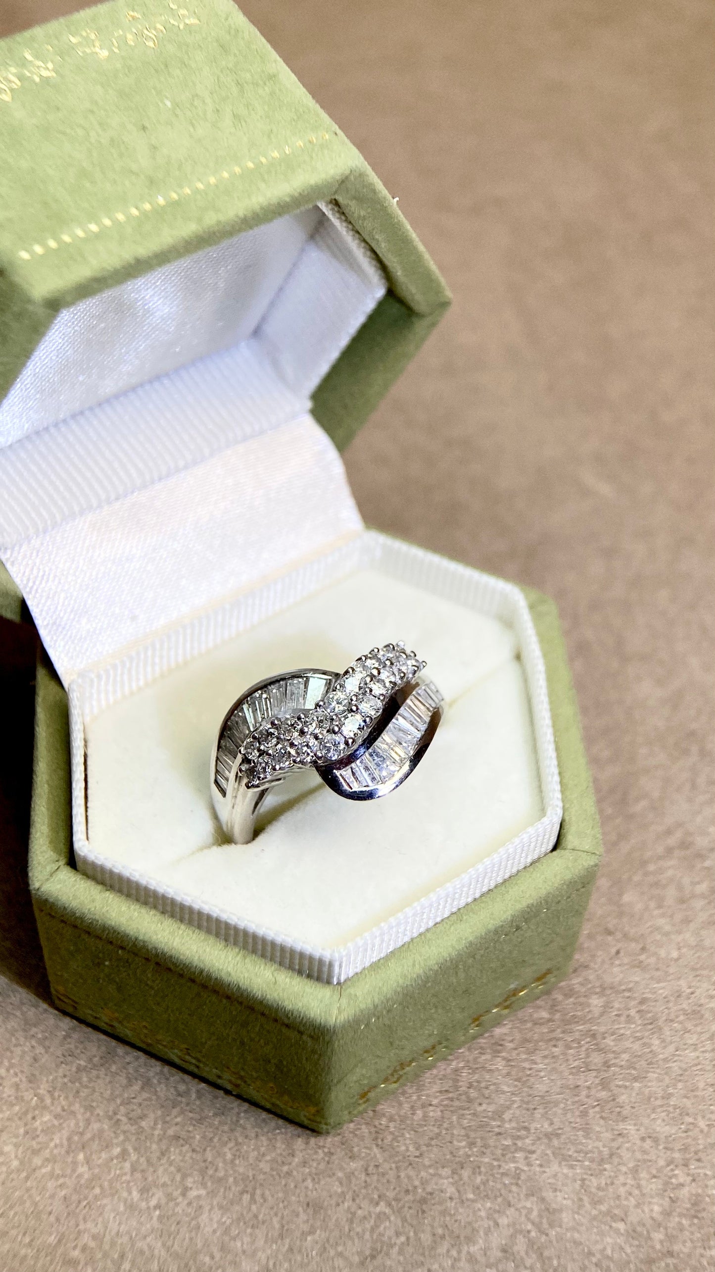 Pt900プラチナ＆ダイヤモンドリング｜ダイヤモンド1.10ct｜日本製ヴィンテージエステートジュエリー