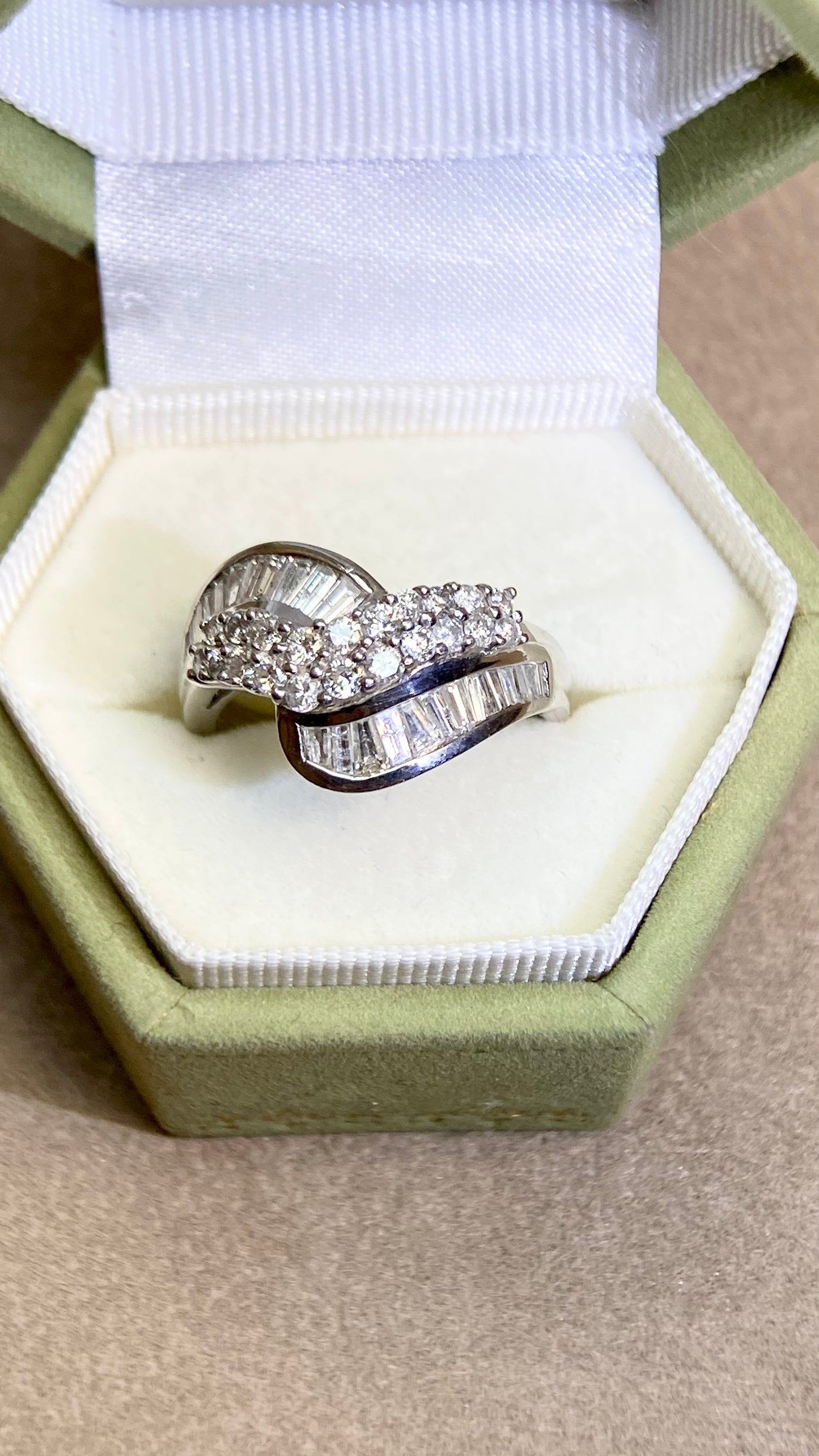 Pt900プラチナ＆ダイヤモンドリング｜ダイヤモンド1.10ct｜日本製ヴィンテージエステートジュエリー