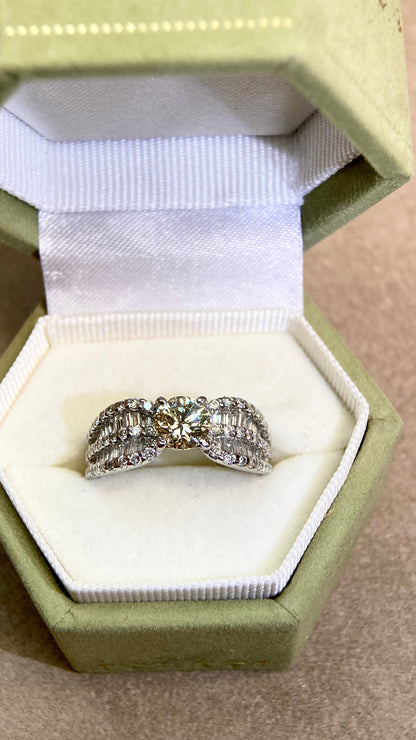 Pt900プラチナ＆ダイヤモンドリング｜ダイヤモンド0.744ct/0.79ct｜ルイ・ヴィトン-VS2｜日本製ヴィンテージエステートジュエリー