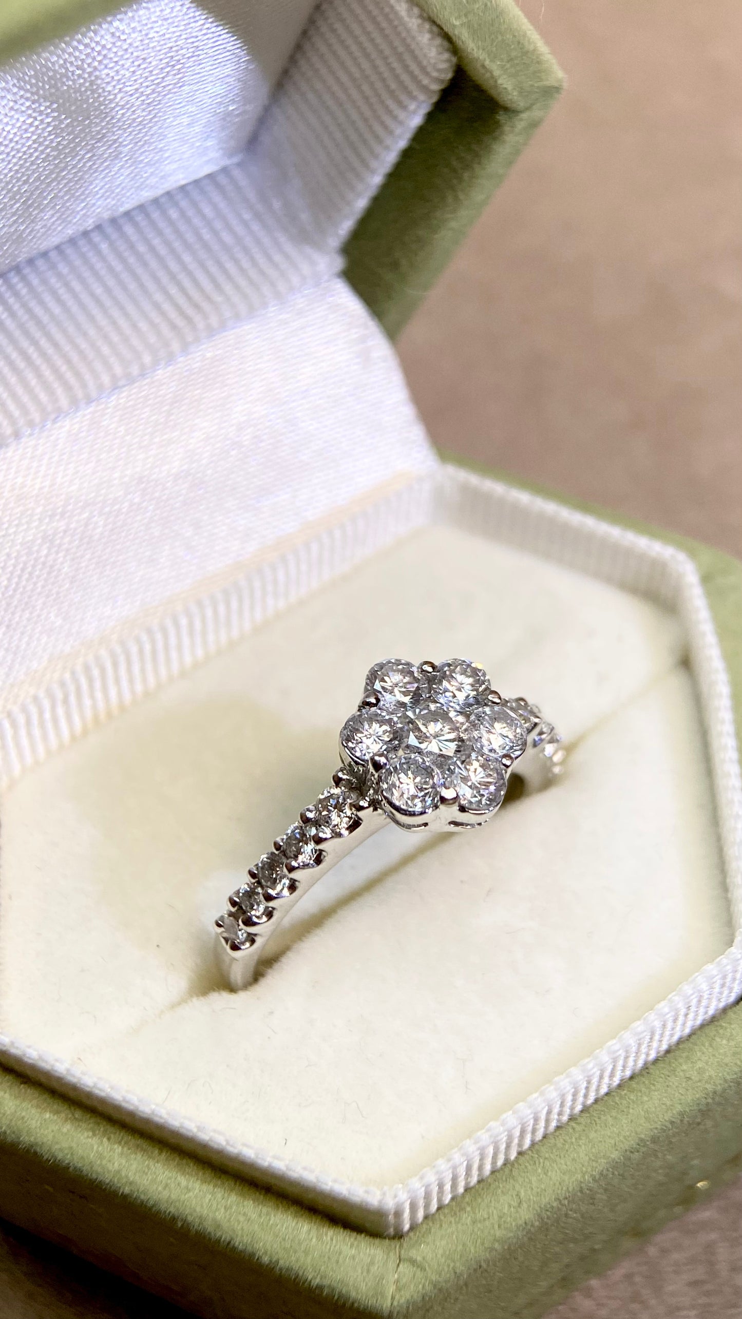 Pt900プラチナ＆ダイヤモンドリング｜ダイヤモンド0.28ct/0.25ct｜日本製ヴィンテージエステートジュエリー