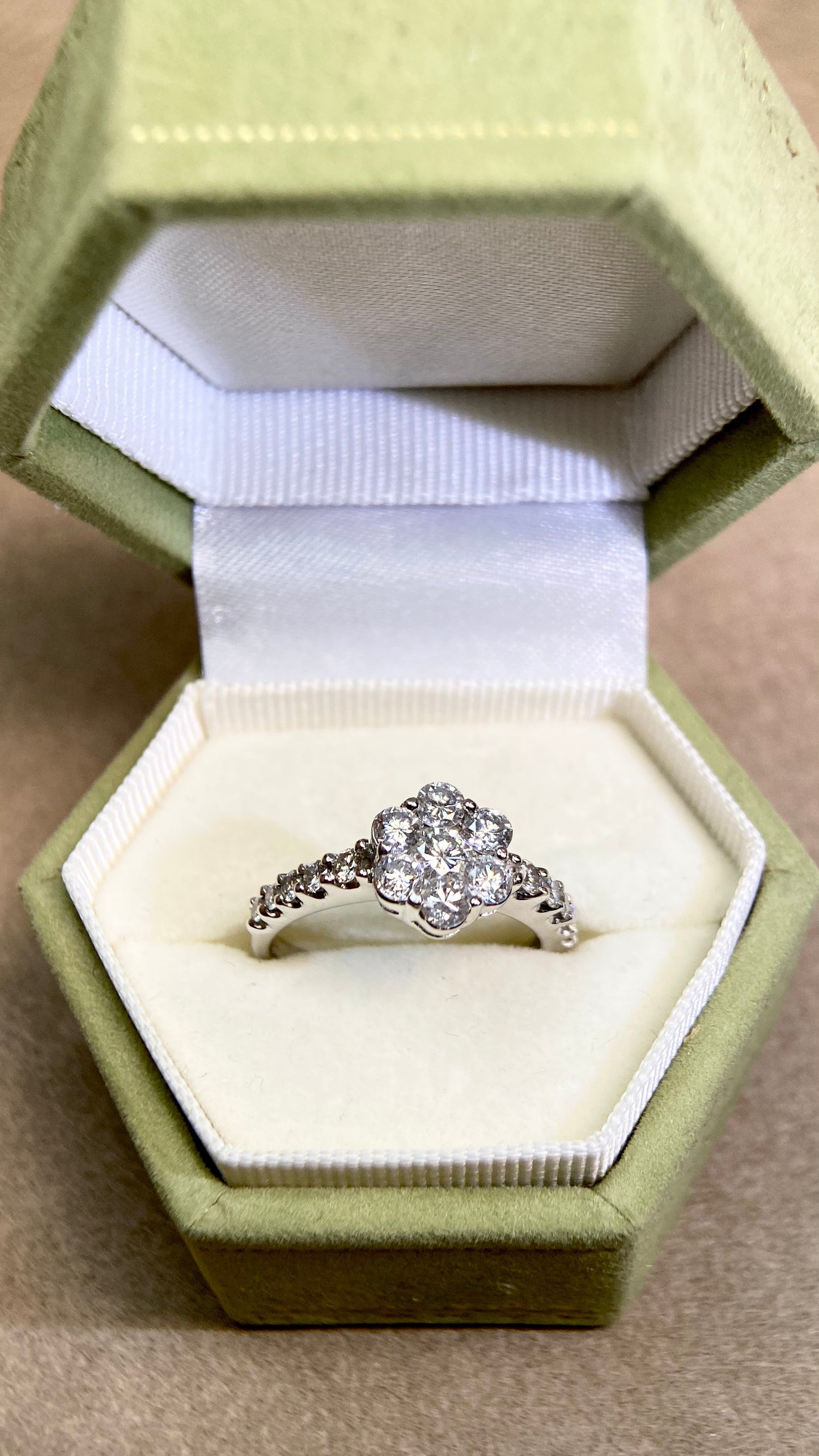 Pt900プラチナ＆ダイヤモンドリング｜ダイヤモンド0.28ct/0.25ct｜日本製ヴィンテージエステートジュエリー