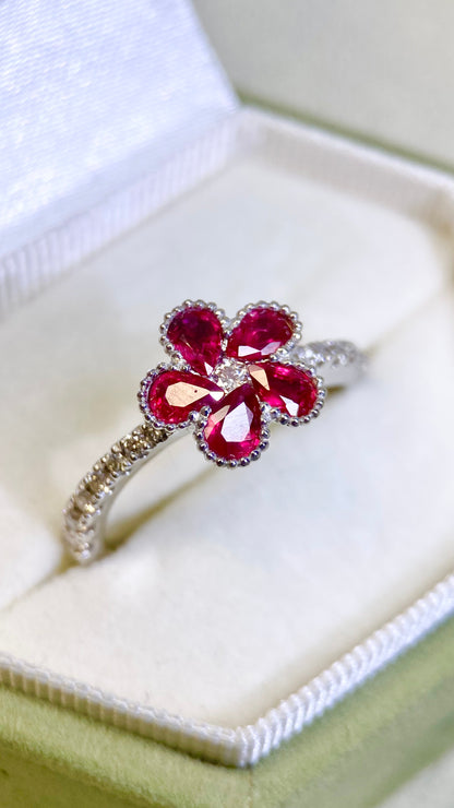 K18 White Gold&Ruby and Diamond Ring | Ruby 0.89ct | Diamond 0.30ct | Japanese Vintage Estate Jewelry