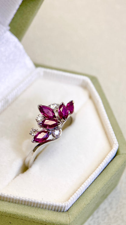 Pt900 Platinum&Ruby and Diamond Ring | Ruby 0.83ct | Diamond 0.09ct | Japanese Vintage Estate Jewelry