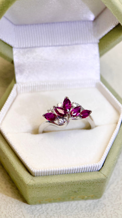 Pt900 Platinum&Ruby and Diamond Ring | Ruby 0.83ct | Diamond 0.09ct | Japanese Vintage Estate Jewelry