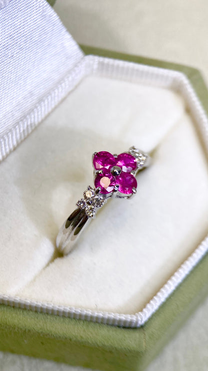 K18ホワイトゴールド＆ルビー＆ダイヤモンドリング｜ルビー0.46ct、ダイヤモンド0.10ct｜日本製ヴィンテージエステートジュエリー