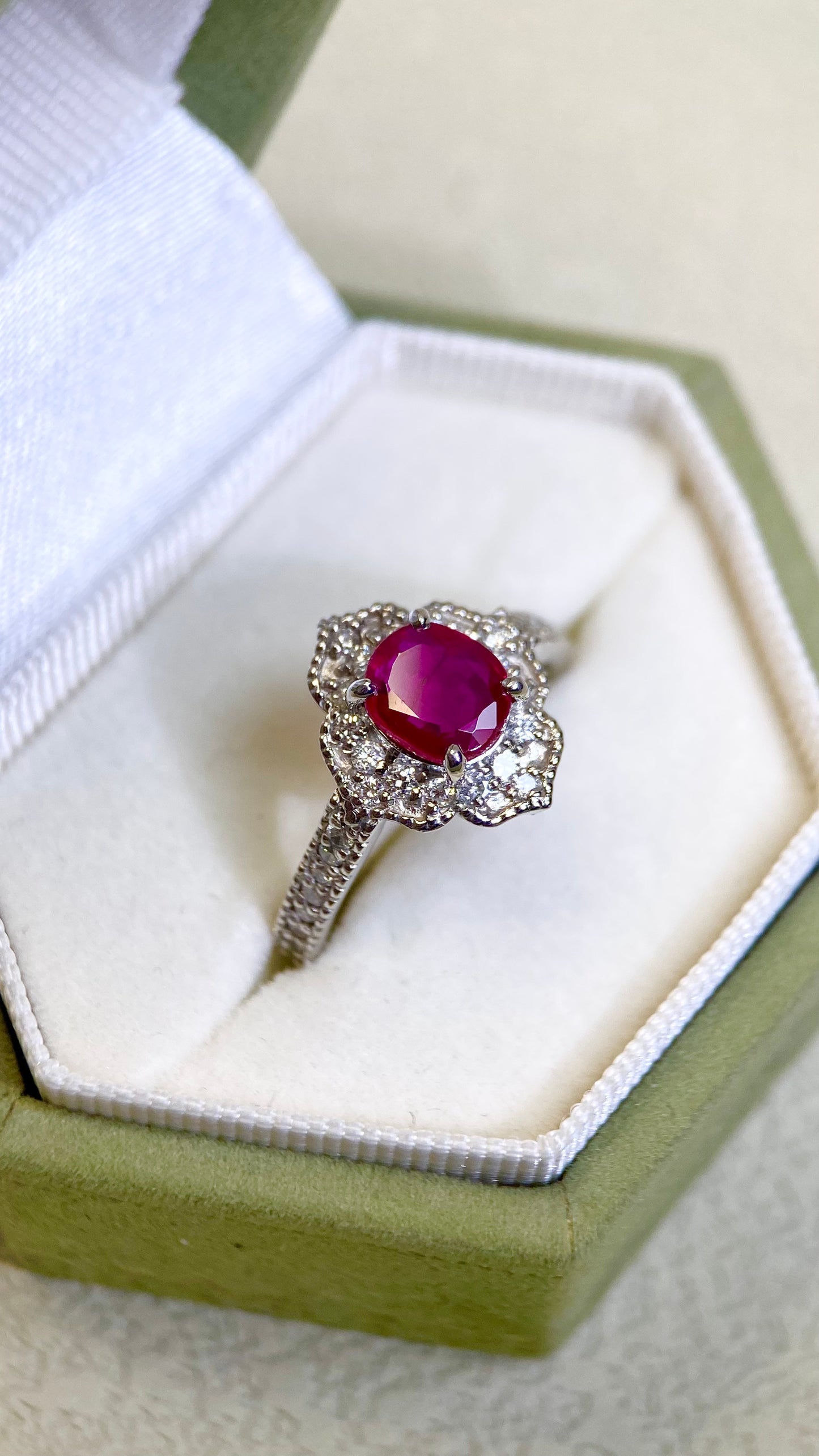 Pt900プラチナ＆ダイヤモンドリング｜ダイヤモンド0.744ct/0.79ct｜ルイ・ヴィトン-VS2｜日本製ヴィンテージエステートジュエリー