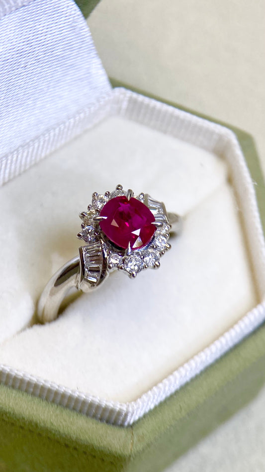Pt900 Platinum&Ruby and Diamond Ring | Ruby 1.03ct  | Diamond 0.33ct | Burma-Pigeon Blood | Japanese Vintage Estate Jewelry