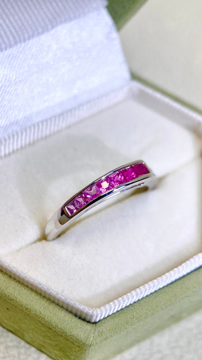 K18ホワイトゴールド＆ルビー＆ピンクサファイア＆ダイヤモンドリング｜ルビー0.20ct、サファイア0.30ct、ダイヤモンド0.05ct｜日本製ヴィンテージエステートジュエリー