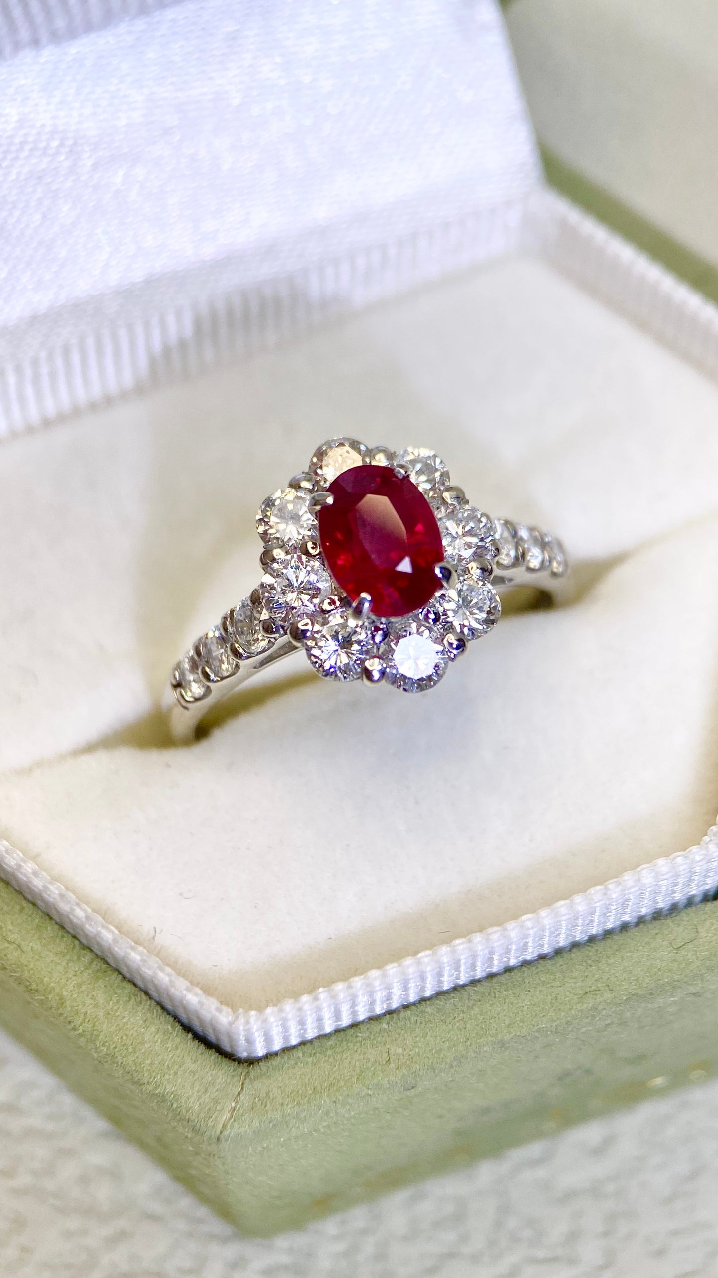 Pt950 Platinum&Ruby and Diamond Ring | Ruby 1.09ct | Diamond 1.00ct | Burma-Pigeon Blood | Japanese Vintage Estate Jewelry