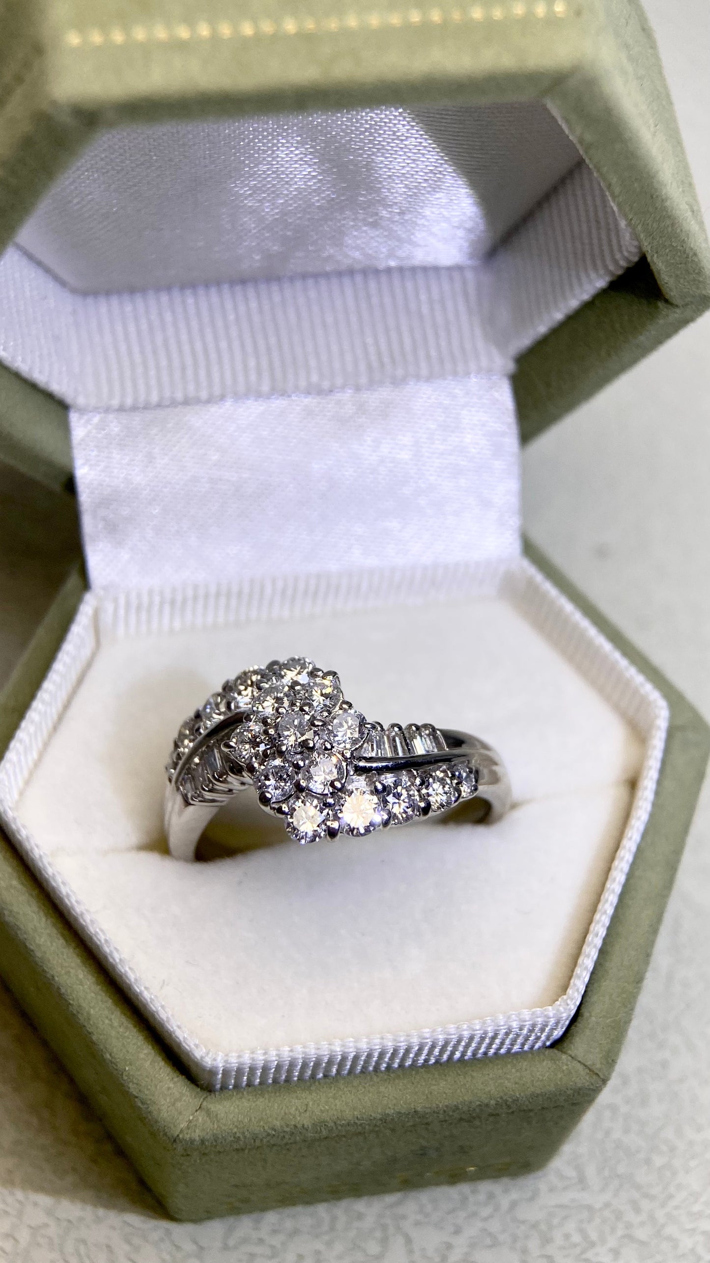 Pt900 Platinum&Diamond Ring | Diamond 1.16ct | Japanese Vintage Estate Jewelry-BOLB