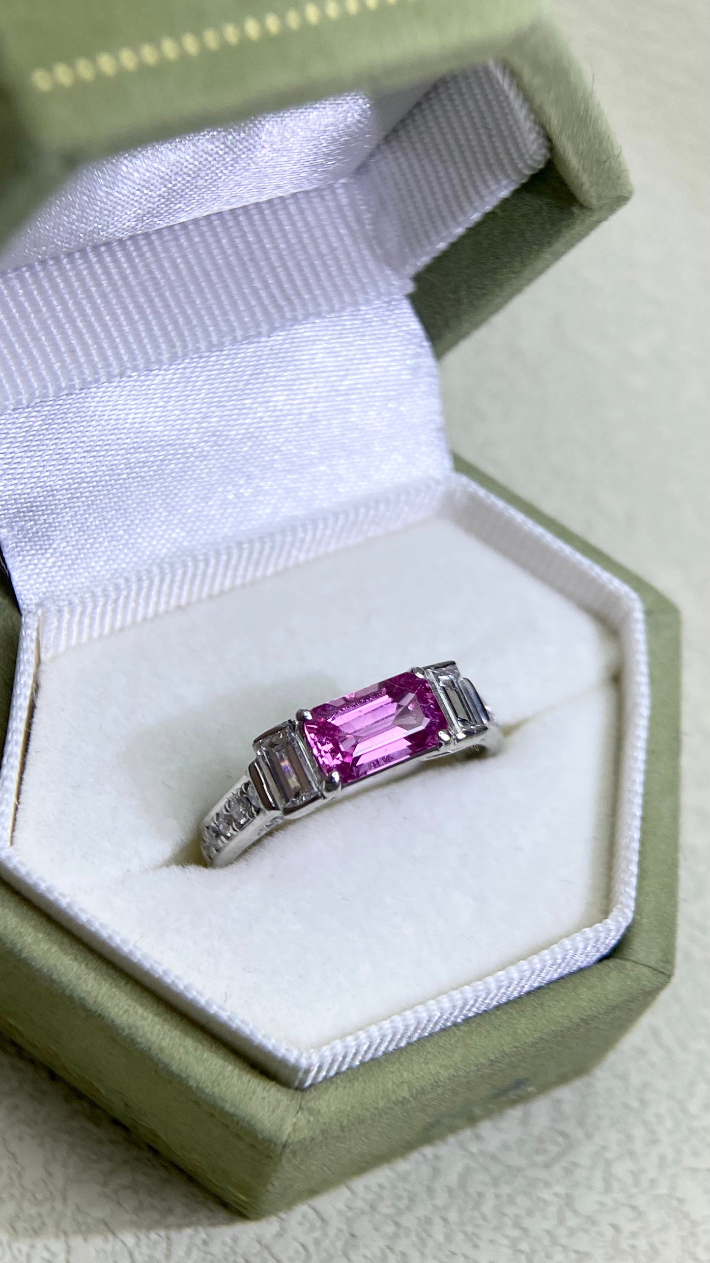 Pt900 Platinum&Pink Sapphire and Diamond Ring | Sapphire 1.234ct | Diamond 0.65ct | Japanese Vintage Estate Jewelry-AGPB