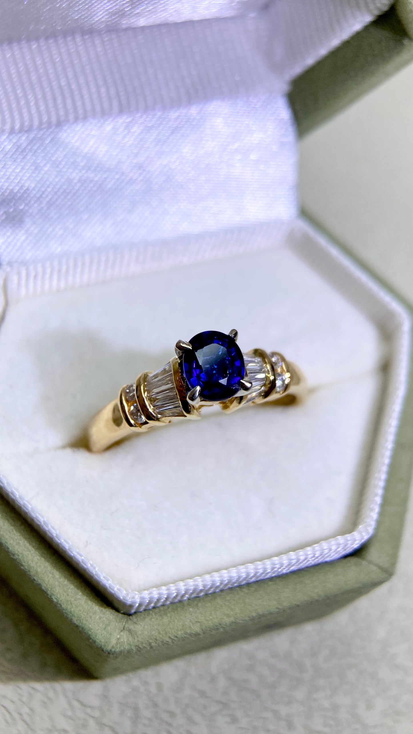 K18 Gold&Sapphire and Diamond Ring | Sapphire 0.66ct | Diamond 0.27ct | Japanese Vintage Estate Jewelry-BOSO