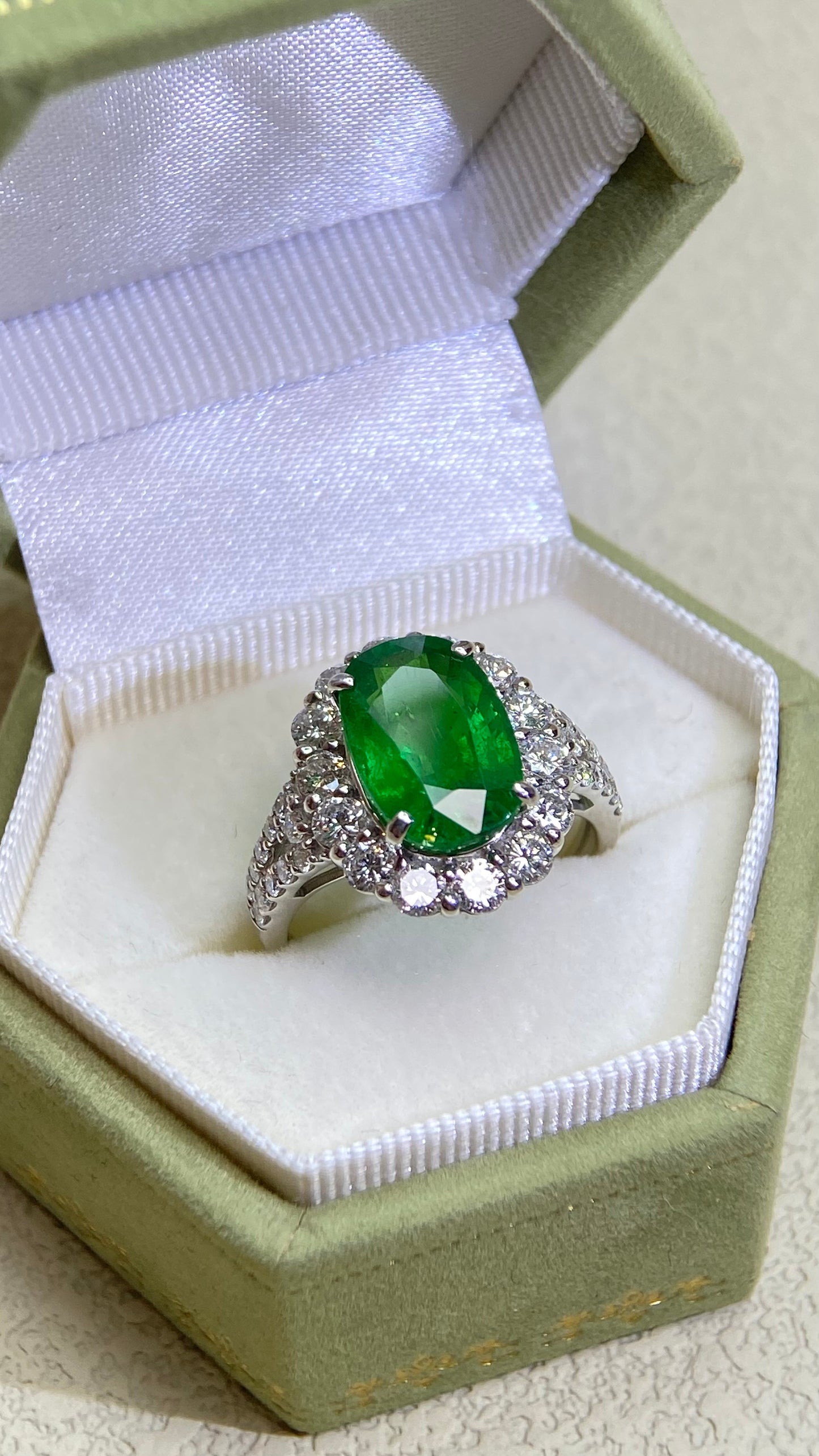 Pt950 Platinum&Tsavorite and Diamond Ring | Tsavorite 4.49ct | Diamond 1.24ct | Japanese Vintage Estate Jewelry-BQWW