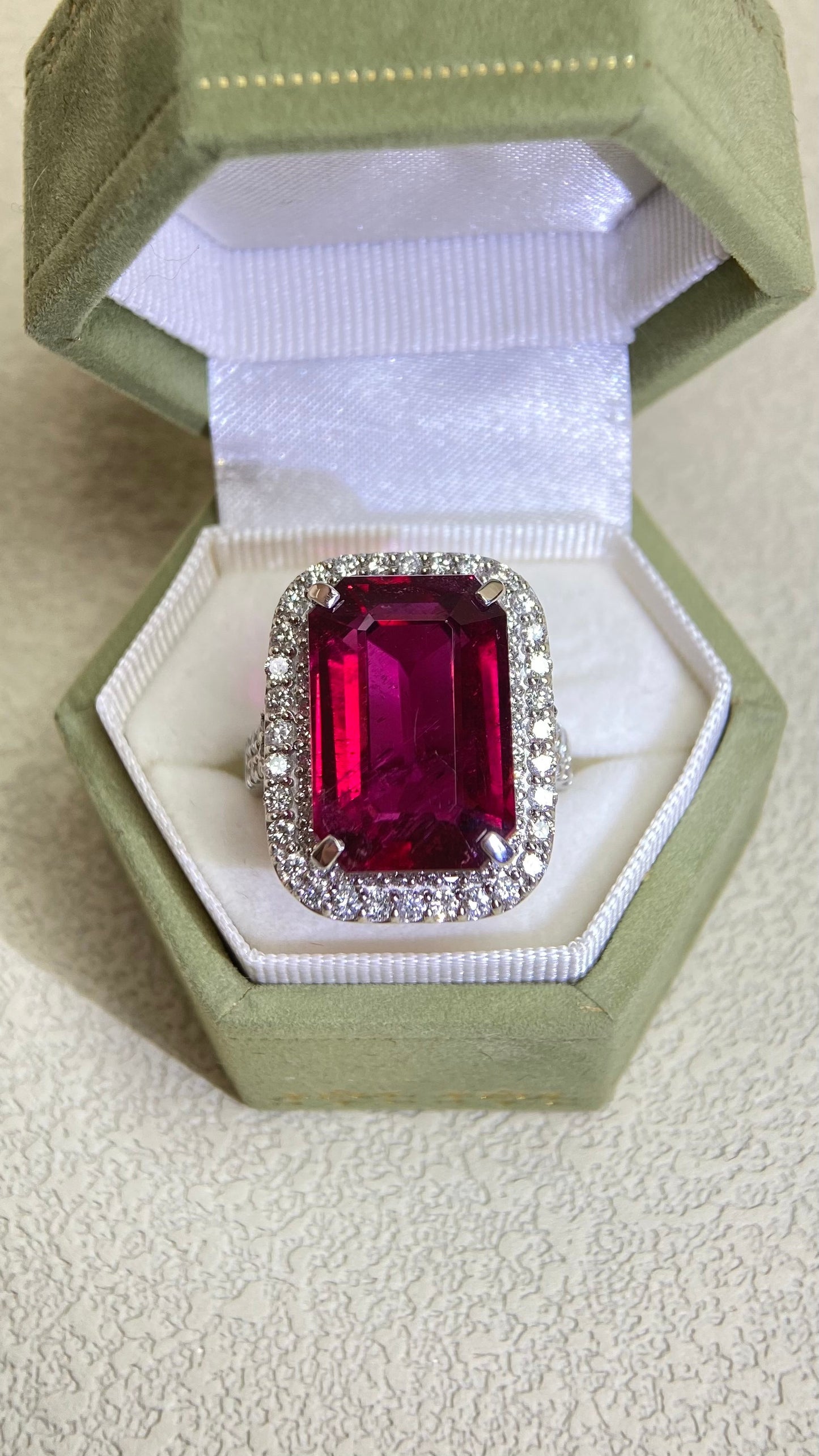 Pt950 Platinum&Rubellite and Diamond Ring | Rubellite 14.51ct | Diamond 1.63ct | Japanese Vintage Estate Jewelry-BAIG
