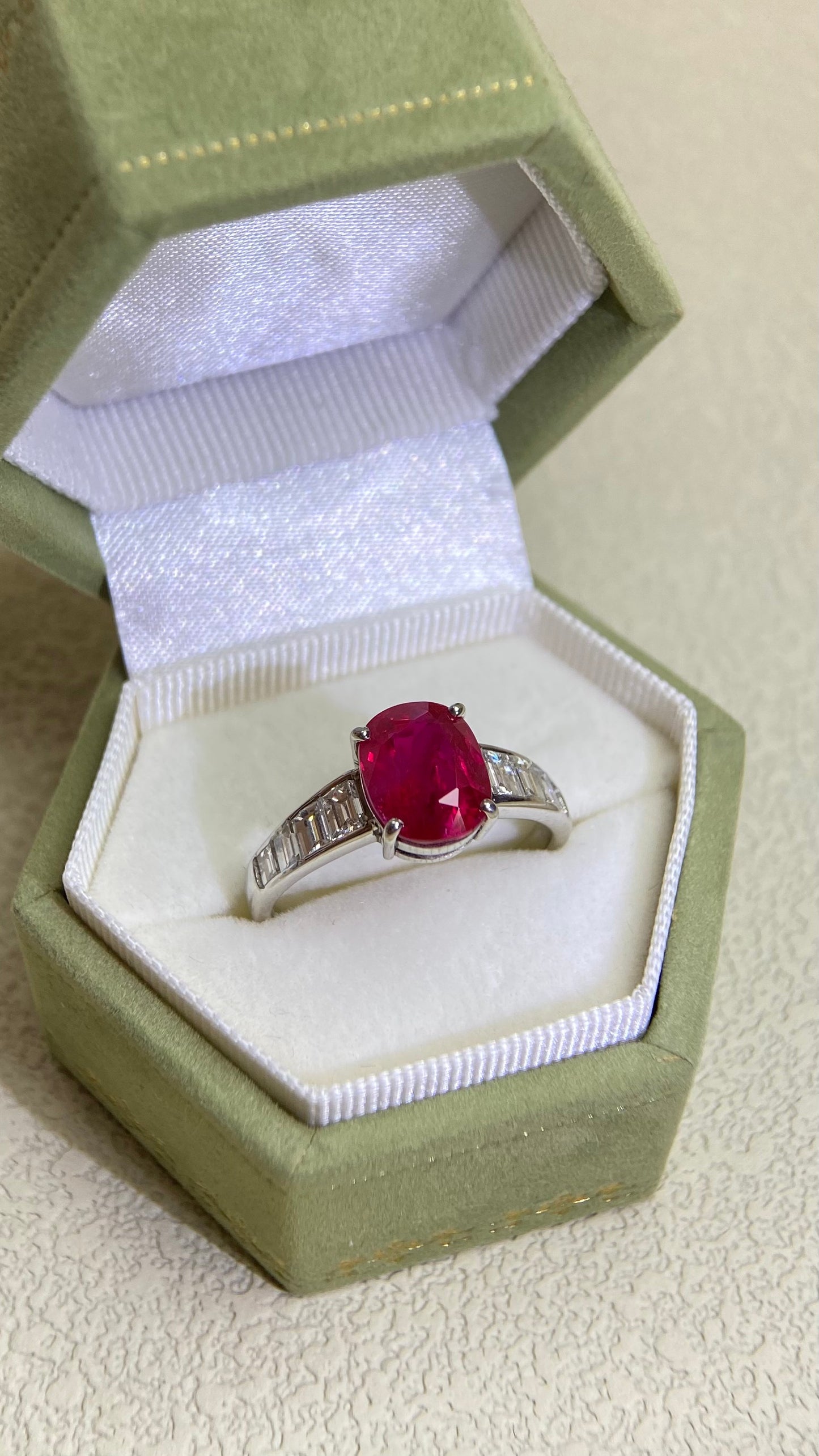 Pt900プラチナ＆ルビー＆ダイヤモンドリング｜ルビー3.00ct｜ビルマ産マイナー｜ダイヤモンド0.85ct｜日本製ヴィンテージエステートジュエリー-BFNP