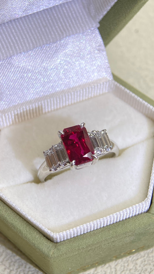 Pt900 Platinum&Ruby and Diamond Ring | Ruby 2.04ct | Diamond 0.61ct | Japanese Vintage Estate Jewelry-TQXG