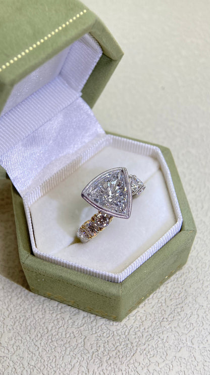 K18Gold/Pt900 Platinum&Diamond Ring | Diamond 3.007ct | Diamond 1.06ct | Japanese Vintage Estate Jewelry-BOXQ