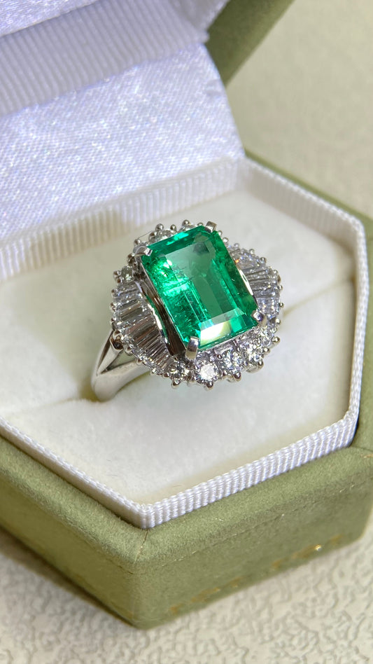 Pt900プラチナ＆エメラルド＆ダイヤモンドリング｜エメラルド3.10ct｜ダイヤモンド0.92ct｜コロンビア｜日本製ヴィンテージエステートジュエリー-BMYR