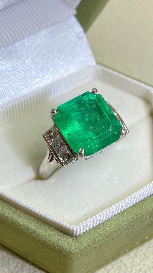 Pt900 Platinum&Emerald and Diamond Ring | Emerald 6.09ct | Diamond 0.69ct | Colombia Muzo Green | Japanese Vintage Estate Jewelry-BGZU