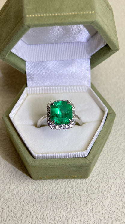 Pt900 Platinum&Emerald and Diamond Ring | Emerald 3.22ct | Diamond 0.36ct | Japanese Vintage Estate Jewelry-BBZO