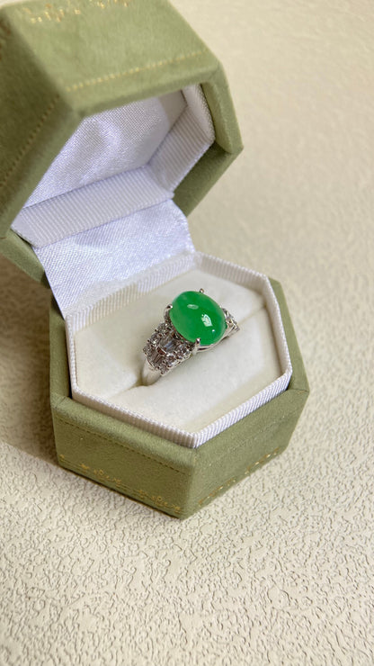 Pt900 Platinum&Jadeite and Diamond Ring | Jadeite 4.05ct | Diamond 0.59ct | Japanese Vintage Estate Jewelry-BJIL