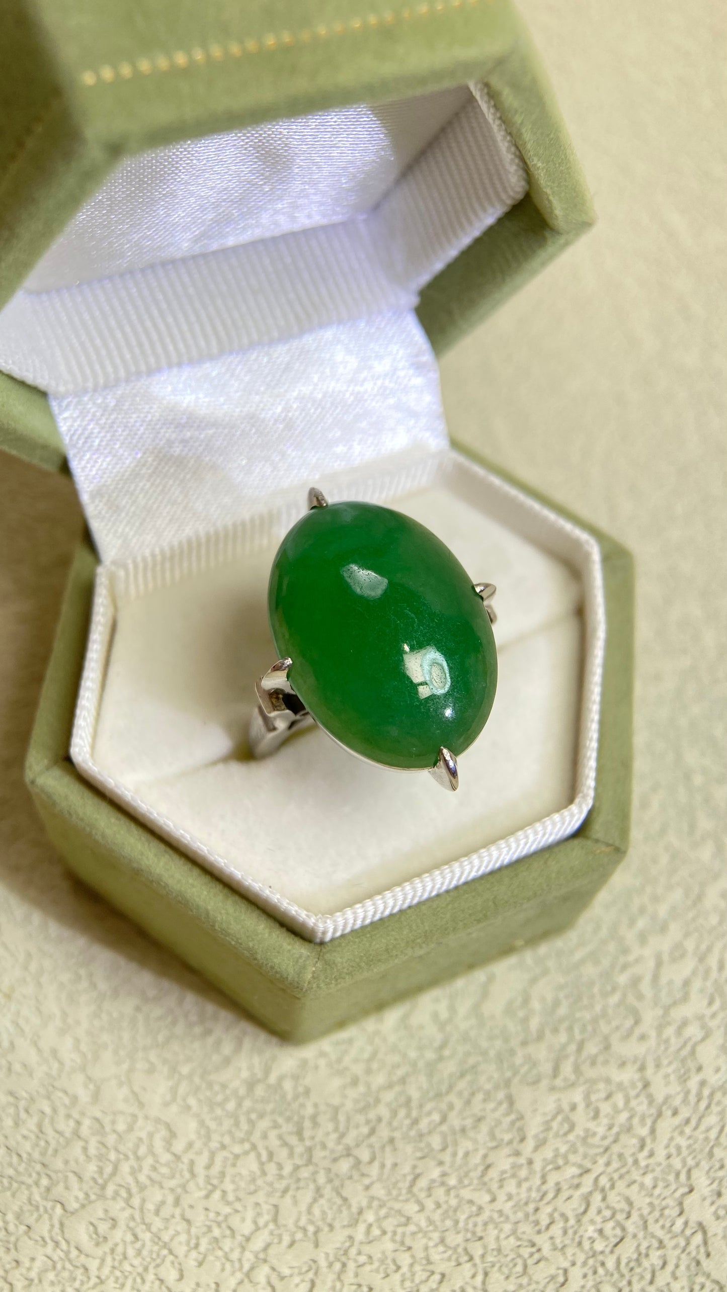 PM900 Platinum&Jadeite Ring | Jadeite |Japanese Vintage Estate Jewelry- BOMF