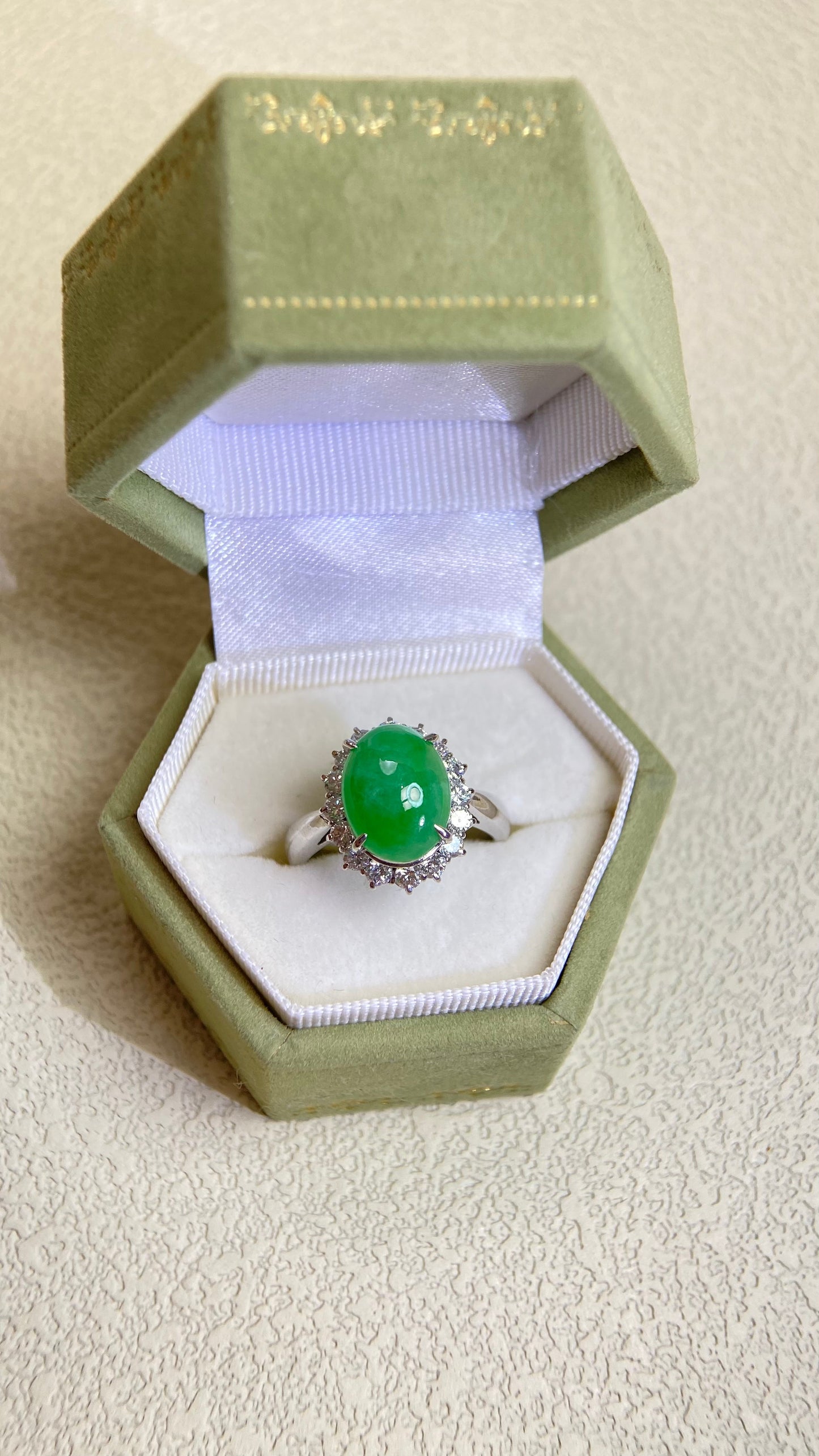 Pt900 Platinum&Jadeite and Diamond Ring | Jadeite |  Diamond 0.64ct | Japanese Vintage Estate Jewelry-BPXF