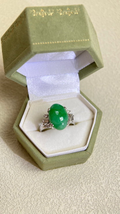 Pt850 Platinum&Jadeite and Diamond Ring | Jadeite 5.45ct | Diamond 0.37ct | Japanese Vintage Estate Jewelry-BPET