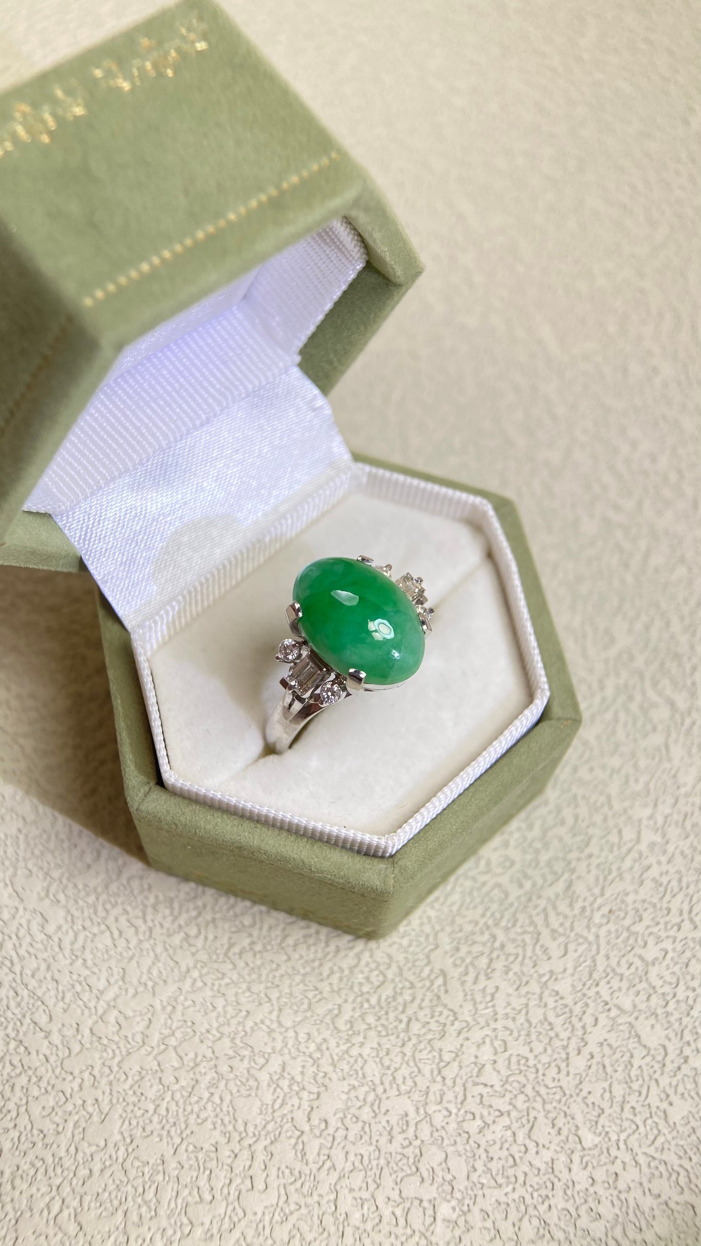 Pt850 Platinum&Jadeite and Diamond Ring | Jadeite 5.45ct | Diamond 0.37ct | Japanese Vintage Estate Jewelry-BPET