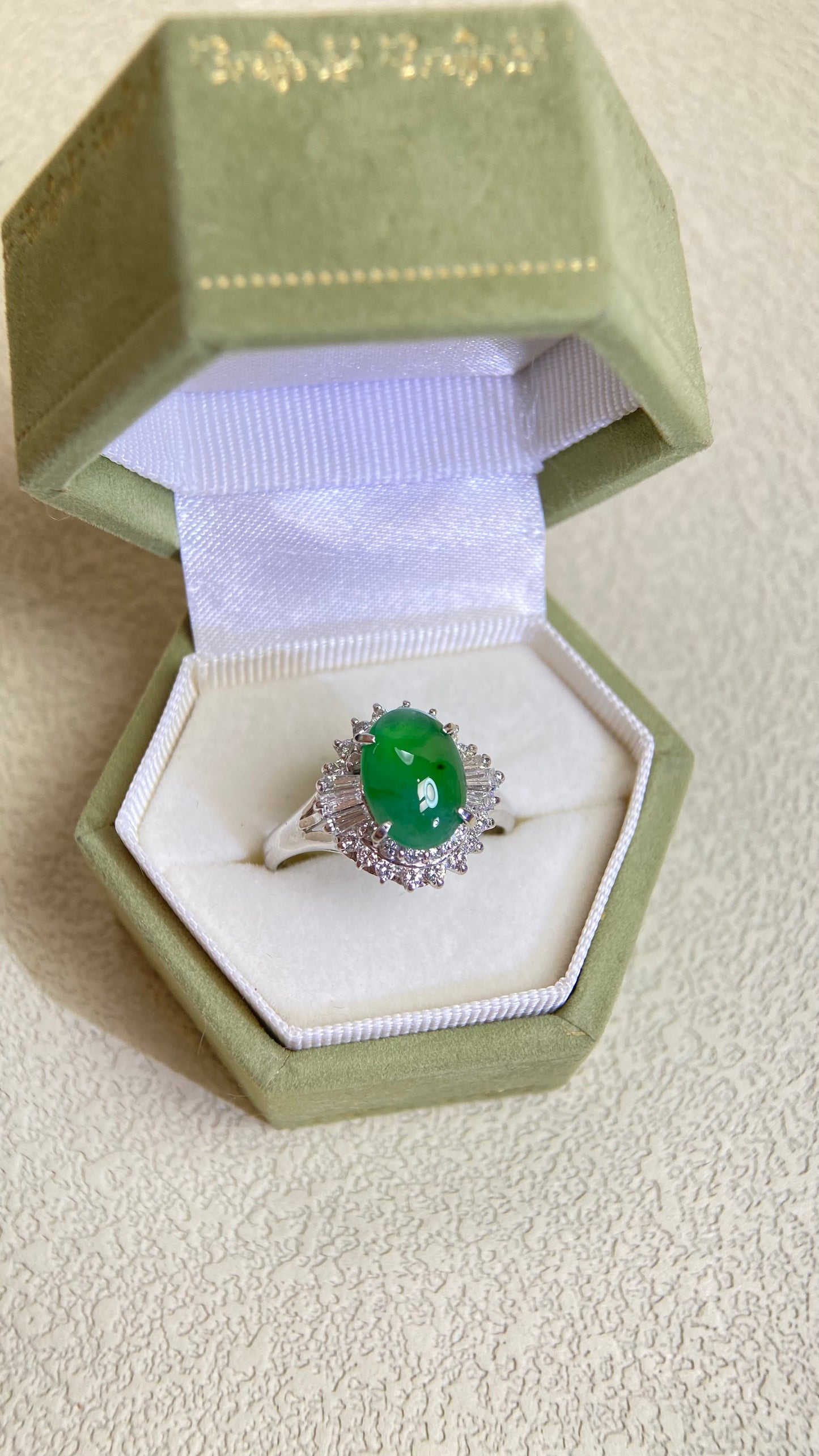 Pt900 Platinum&Jadeite and Diamond Ring | Jadeite 2.07ct | Diamond 0.64ct | Japanese Vintage Estate Jewelry-BMPC