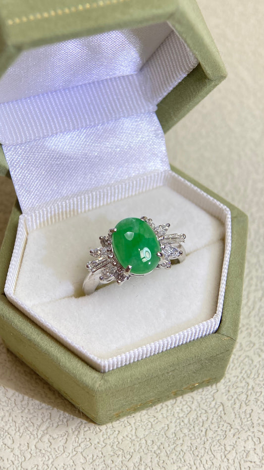 Pt900 Platinum&Jadeite and Diamond Ring | Jadeite 2.28ct | Diamond 0.52ct | Japanese Vintage Estate Jewelry-BHKQ
