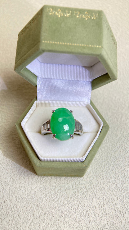 Pt900 Platinum&Jadeite and Diamond Ring | Jadeite 10.117ct | Diamond 0.64ct | Japanese Vintage Estate Jewelry-BMNV