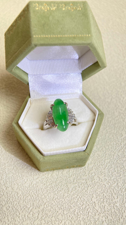 Pt900 Platinum&Jadeite and Diamond Ring | Jadeite 4.73ct | Diamond 0.55ct | Japanese Vintage Estate Jewelry-BQHW