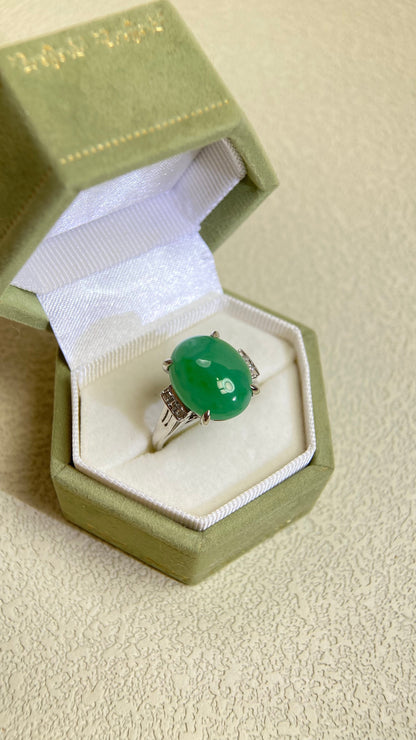 Pt900 Platinum&Jadeite and Diamond Ring | Jadeite 7.01ct | Diamond 0.21ct | Japanese Vintage Estate Jewelry-BPYS
