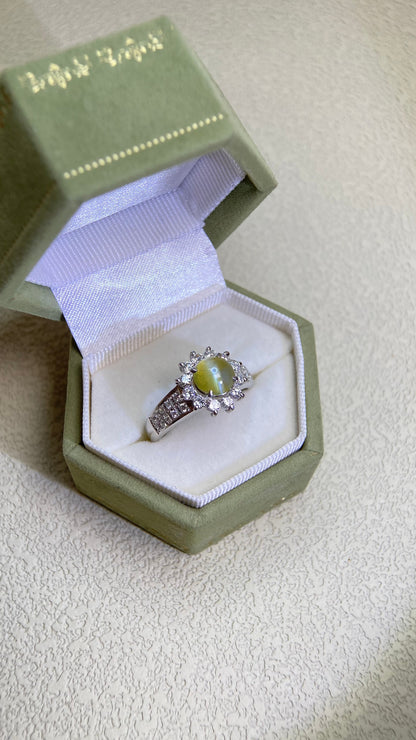Pt900プラチナ＆キャッツアイ クリソベリル＆ダイヤモンドリング｜キャッツアイ クリソベリル 1.63ct｜ダイヤモンド 0.65ct｜日本製ヴィンテージエステートジュエリー-BIXA