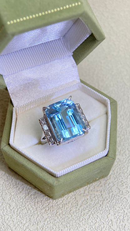 Pt900 Platinum& Aquamarine and Diamond Ring | Aquamarine 10.01ct | Diamond 0.46ct | Japanese Vintage Estate Jewelry-BPSZ