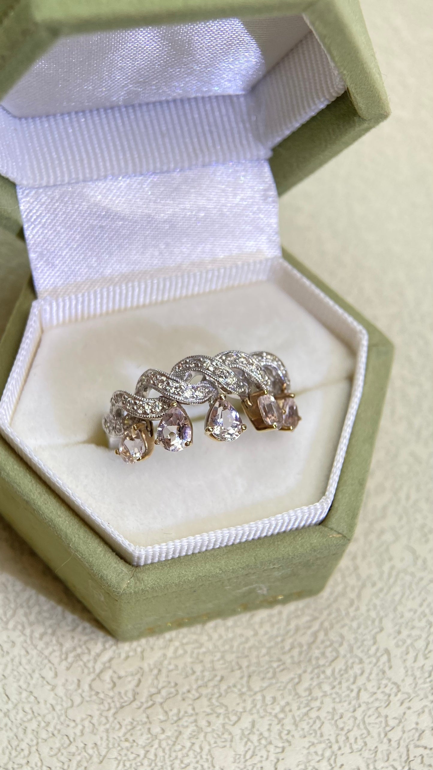 K18 Gold/750&Morganite and Ring | Morganite 0.90ct | Diamond 0.30ct | Japanese Vintage Estate Jewelry-BPYR